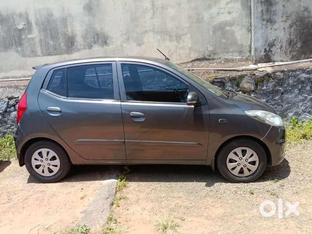 Hyundai I10 Sportz Petrol 2012
