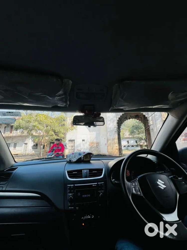 Maruti Suzuki Swift Zxi 2017