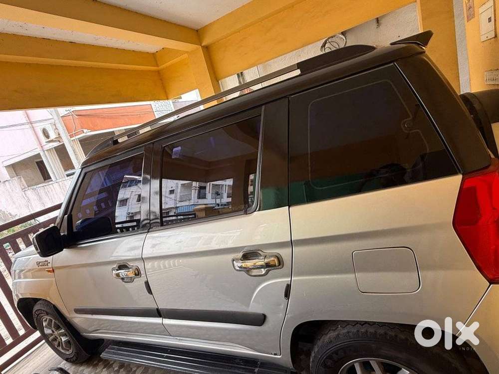 Mahindra Tuv 300 T10, 2018, Diesel
