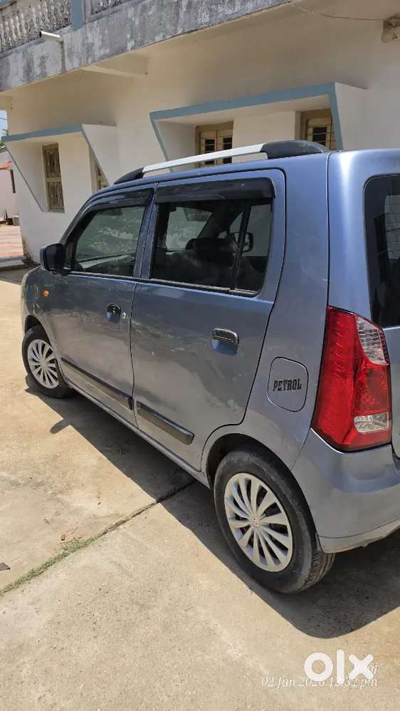 Maruti Suzuki Wagon R 1.0 2011