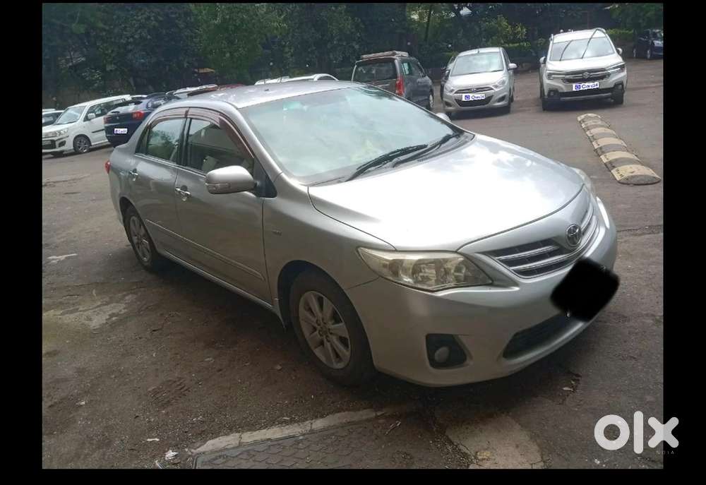 Toyota Corolla Altis 2012