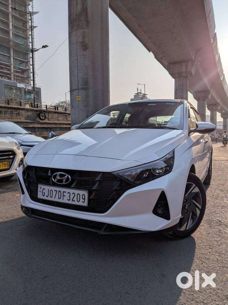 Hyundai New I20 1.2 Asta (o) Mt, 2023, Petrol