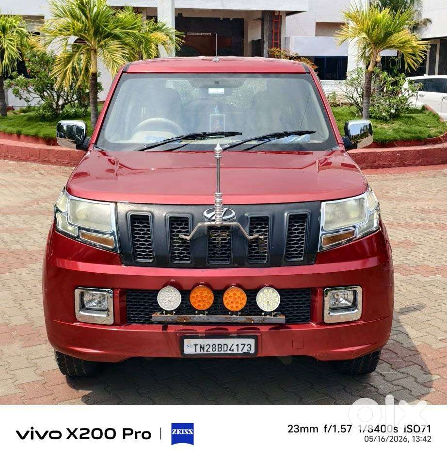 Mahindra Tuv 300 T4 Plus, 2016, Diesel
