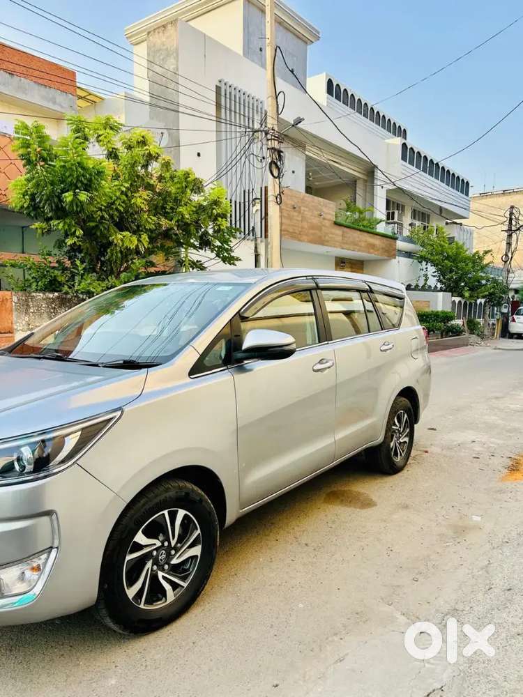 Innova Crysta Vx 2023 Diesel Manual1st Owner Vip Number Included