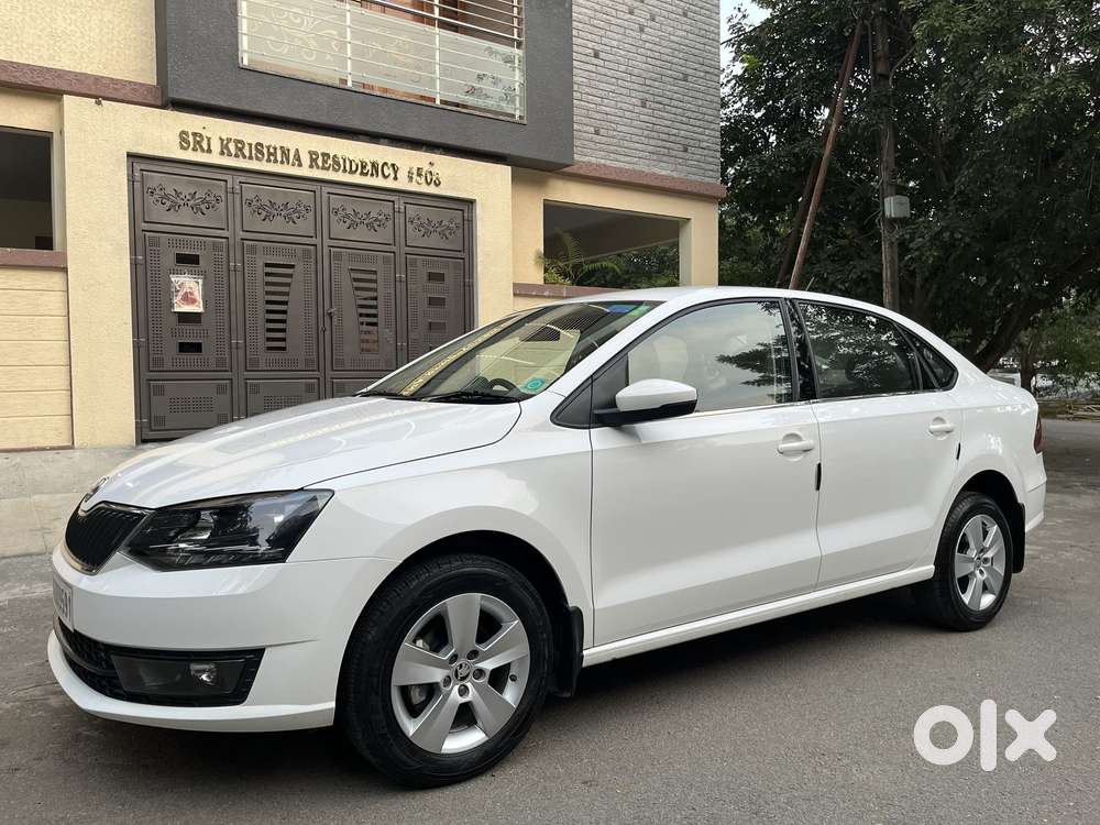 Skoda Rapid 1.0 Ambition Tsi At, 2020, Petrol