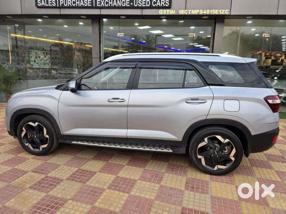 Hyundai Alcazar 2.0 Signature (o) Petrol At 6 Str, 2021, Petrol