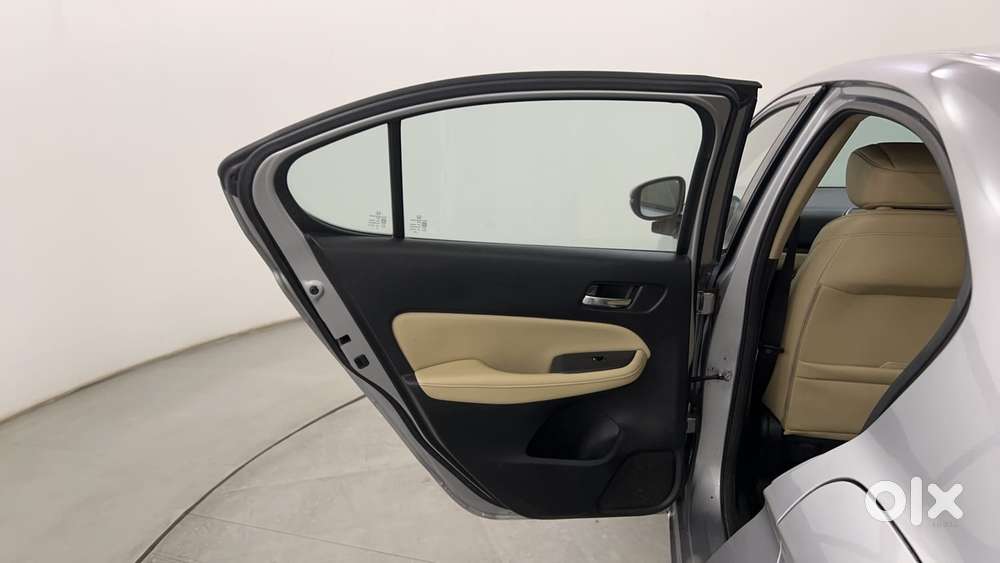 Honda City 1.5 Zx Cvt I-vtec, 2022, Petrol