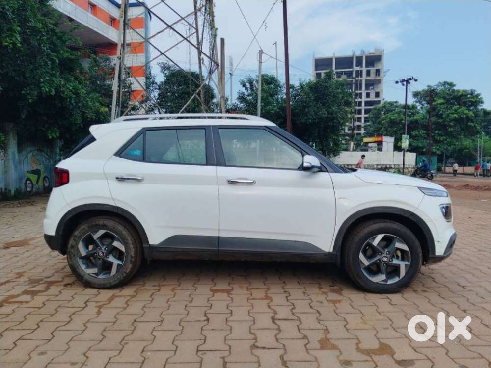 Hyundai Venue, 2020, Petrol