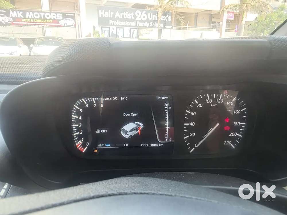 Tata Altroz 2021 Petrol 340000 Km Driven