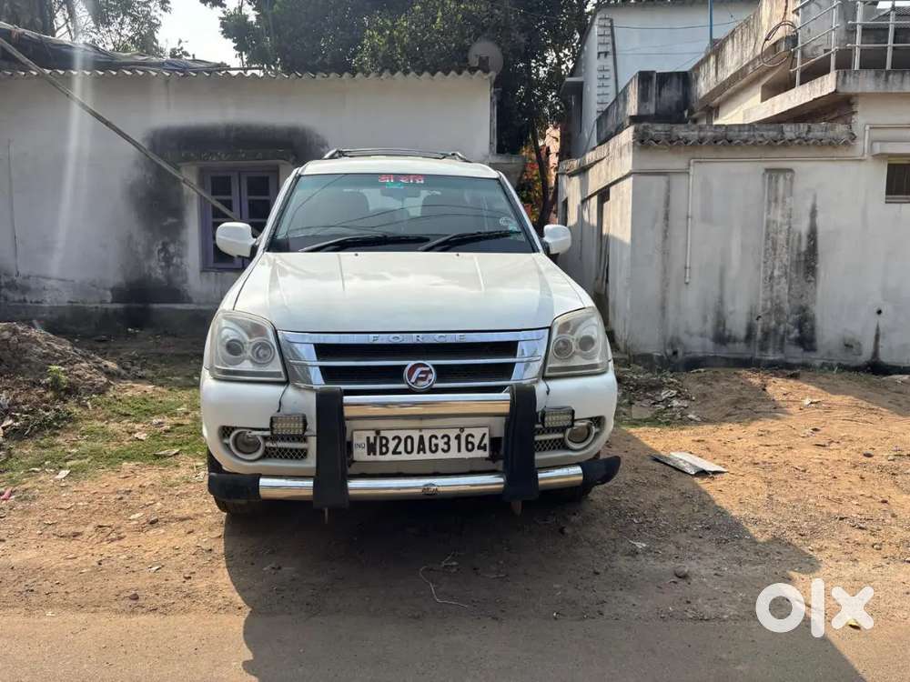 Force Motors Force One 2015 Diesel 70000 Km Driven