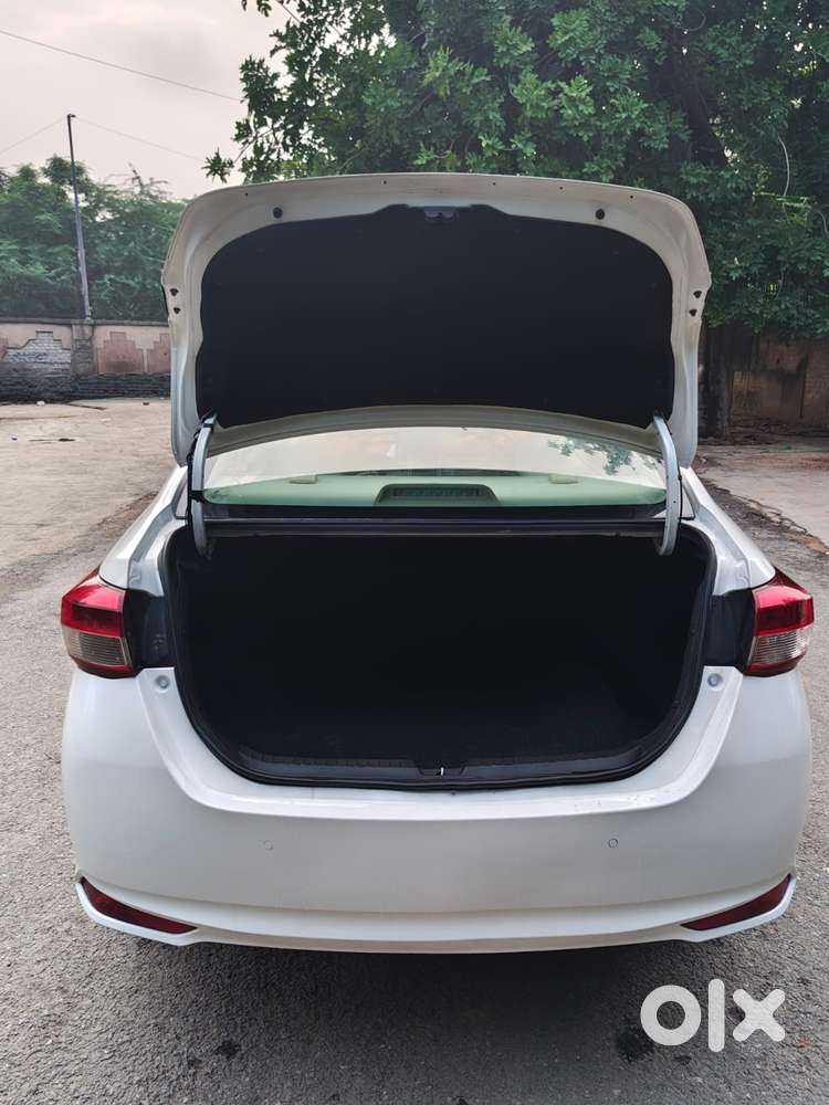 Toyota Yaris J Optional Cvt, 2021, Petrol