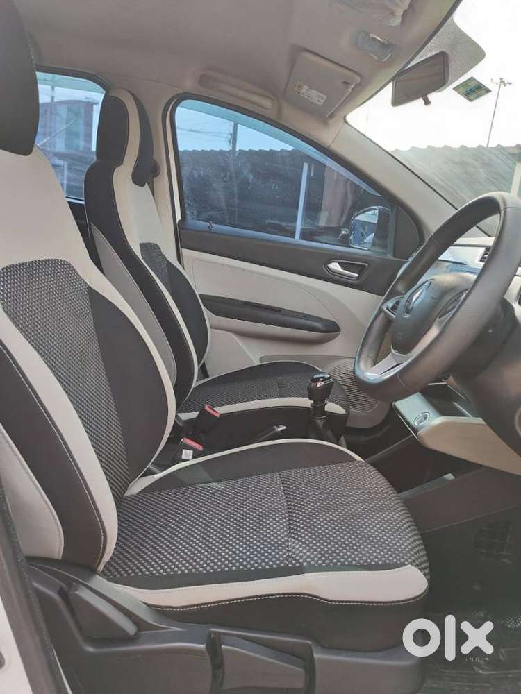 Renault Triber, 2022, Petrol
