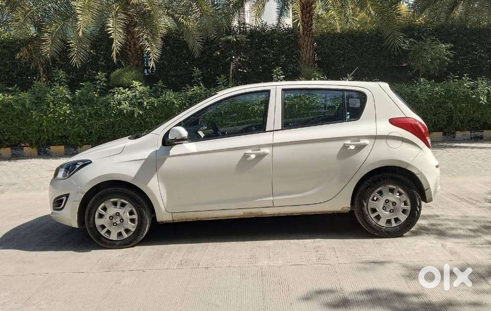 Hyundai I20 Magna 1.2 Vtvt, 2013, Petrol