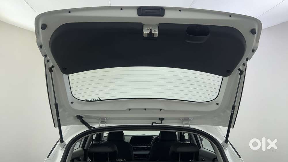 Hyundai New I20 1.2 Asta (o) Ivt, 2024, Petrol