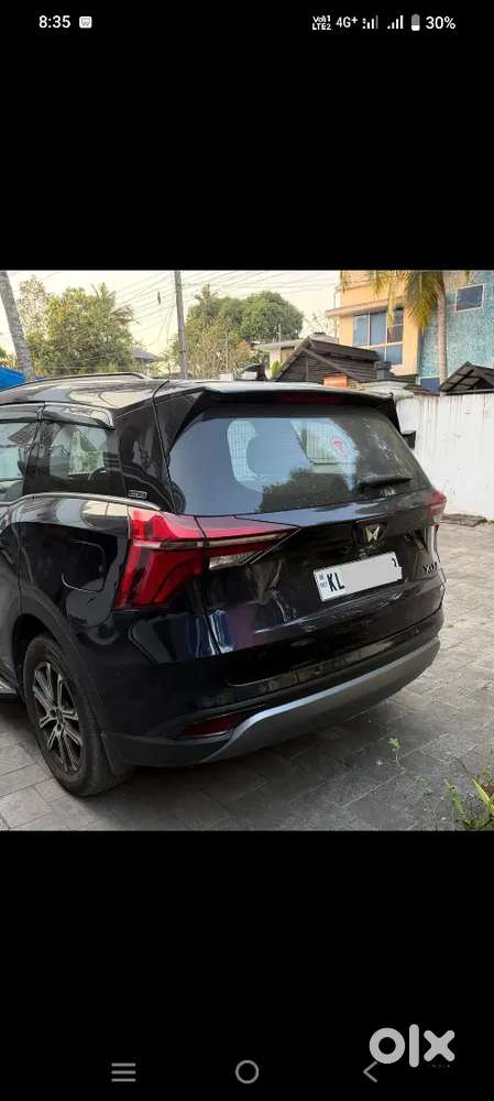 Mahindra Xuv700 2022 October Diesel Automatic