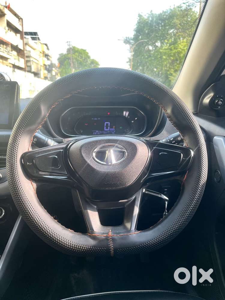 Tata Nexon 1.5 Revotorq Xm (s), 2021, Diesel