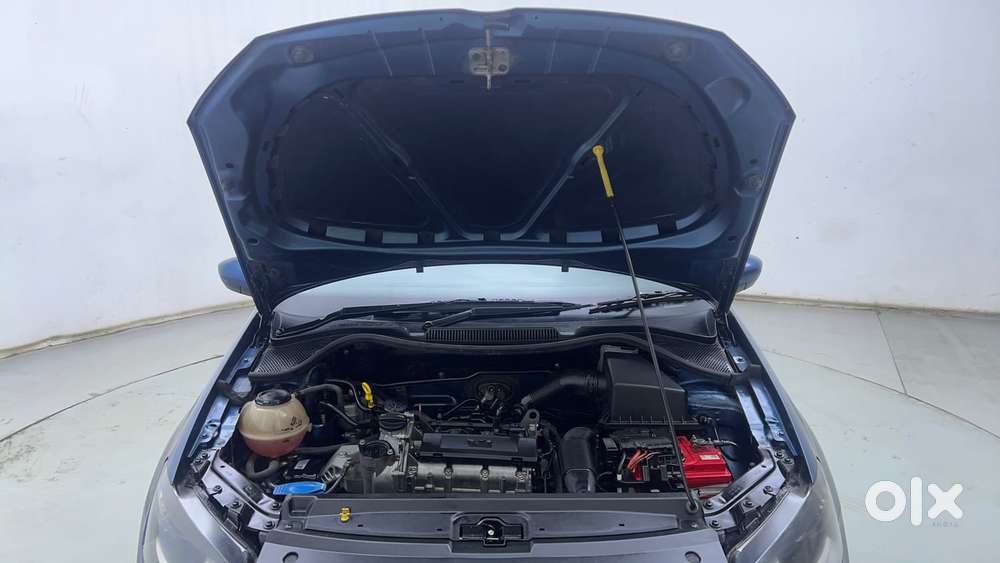 Volkswagen Polo Petrol Highline 1.2l, 2017, Petrol