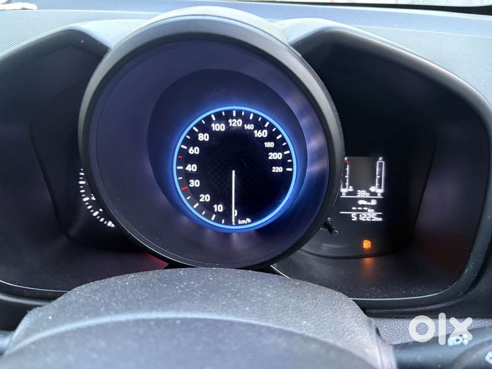 Hyundai Venue 1.2 S Plus, 2022, Petrol