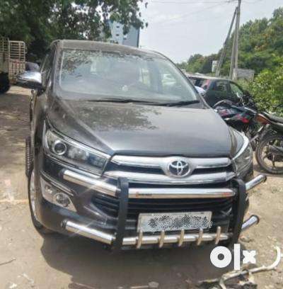 Innova front deals bumper guard olx