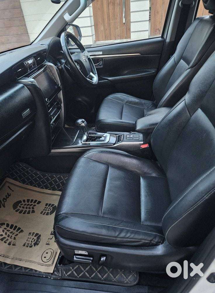 Toyota Fortuner 4x2 At 2.8 Diesel, 2022, Diesel