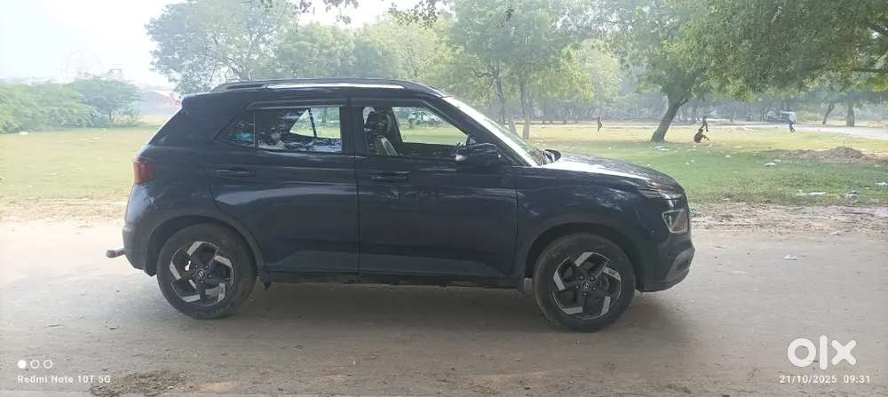 Hyundai Venue S Plus 2021 December