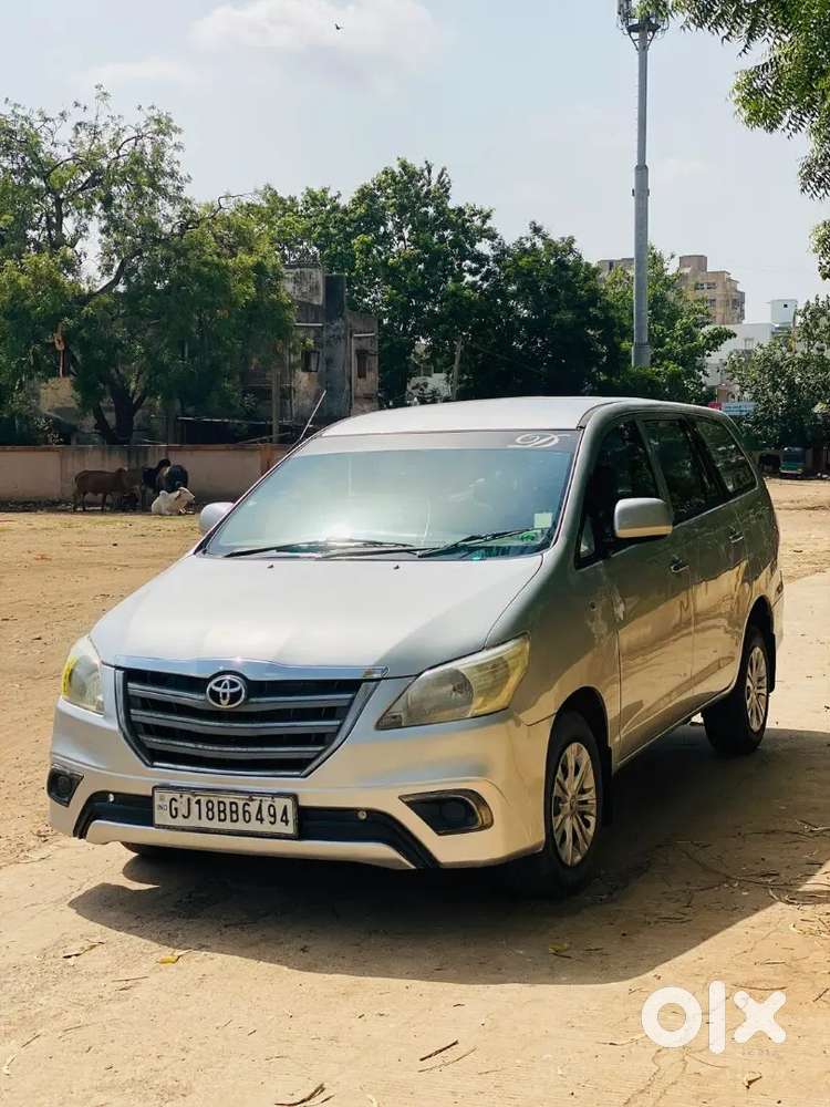 Toyota Innova 2013