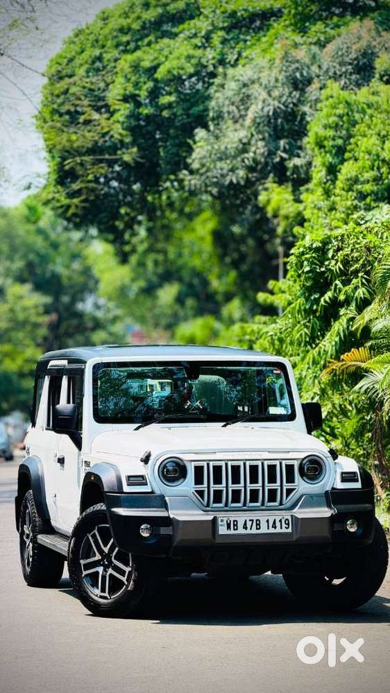 Mahindra Thar Roxx Mx5 Diesel Mt 4wd, 2025
