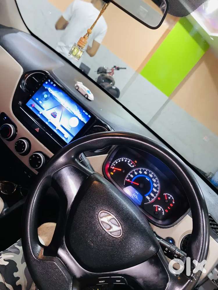 September 2014 Model , 1.2 Sportz Edition , 2nd Owner , 77800 Km Run