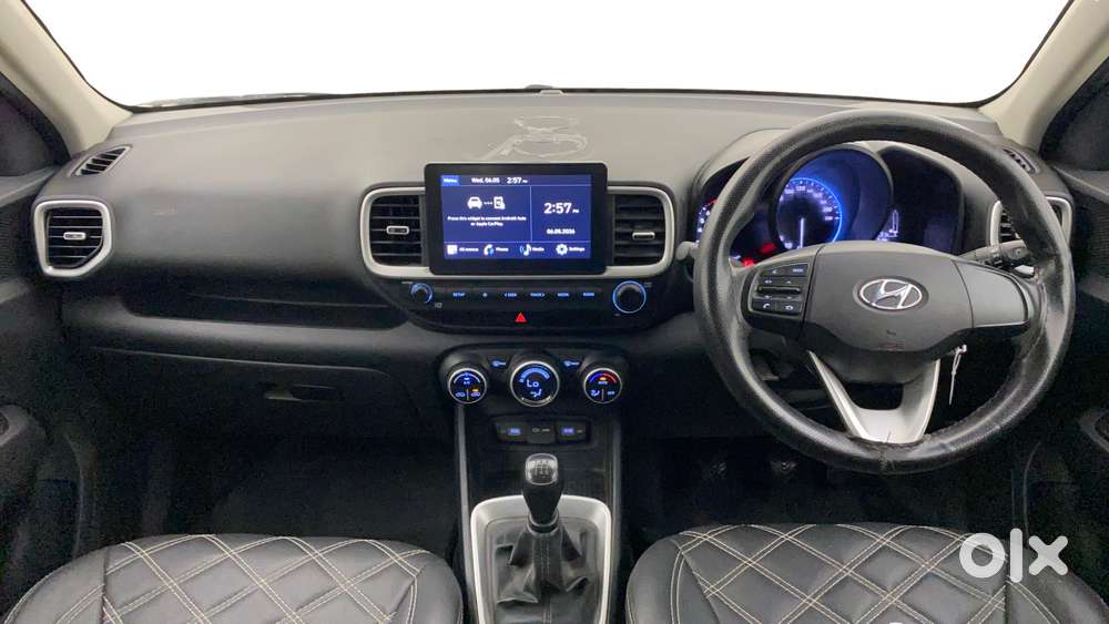 Hyundai Venue 1.2 S Plus, 2022, Petrol