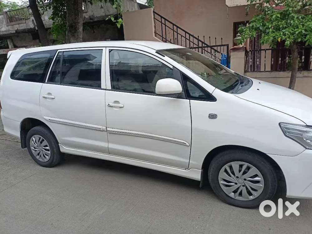 Toyota Innova Gx 2012 Petrol