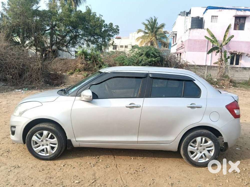 Maruti Suzuki Swift Dzire 1.2 Zxi Bsiv, 2012, Petrol