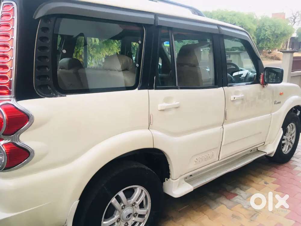 Mahindra Scorpio 2012 Diesel 100000 Km Driven