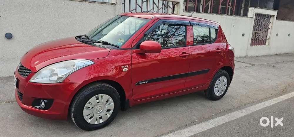 Maruti Suzuki Swift 2012 Diesel 88000 Km Driven