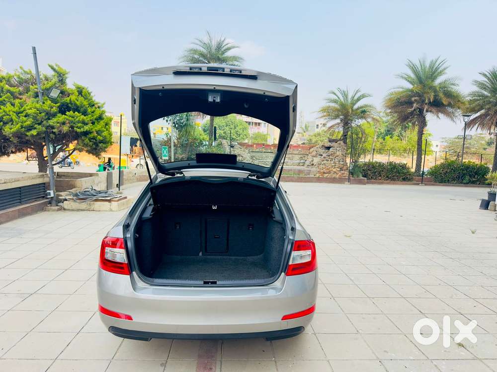 Skoda Octavia 2013-2017 Elegance 1.8 Tsi At, 2015, Petrol