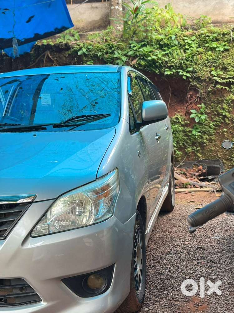 Toyota Innova 2012 Diesel Well Maintained
