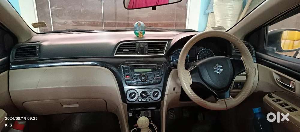 Maruti Suzuki Ciaz (2015)