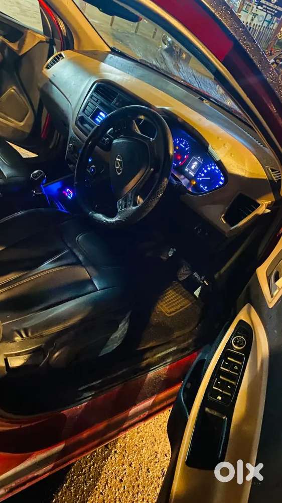 Hyundai New I20 2014 Diesel 100000 Km Driven