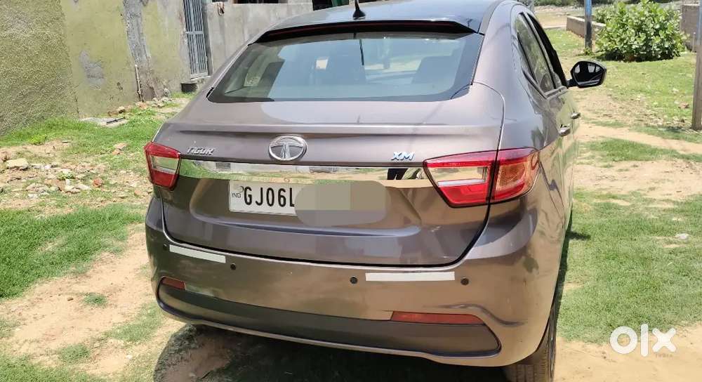 Tata Tigor 2017 Variant Revotron