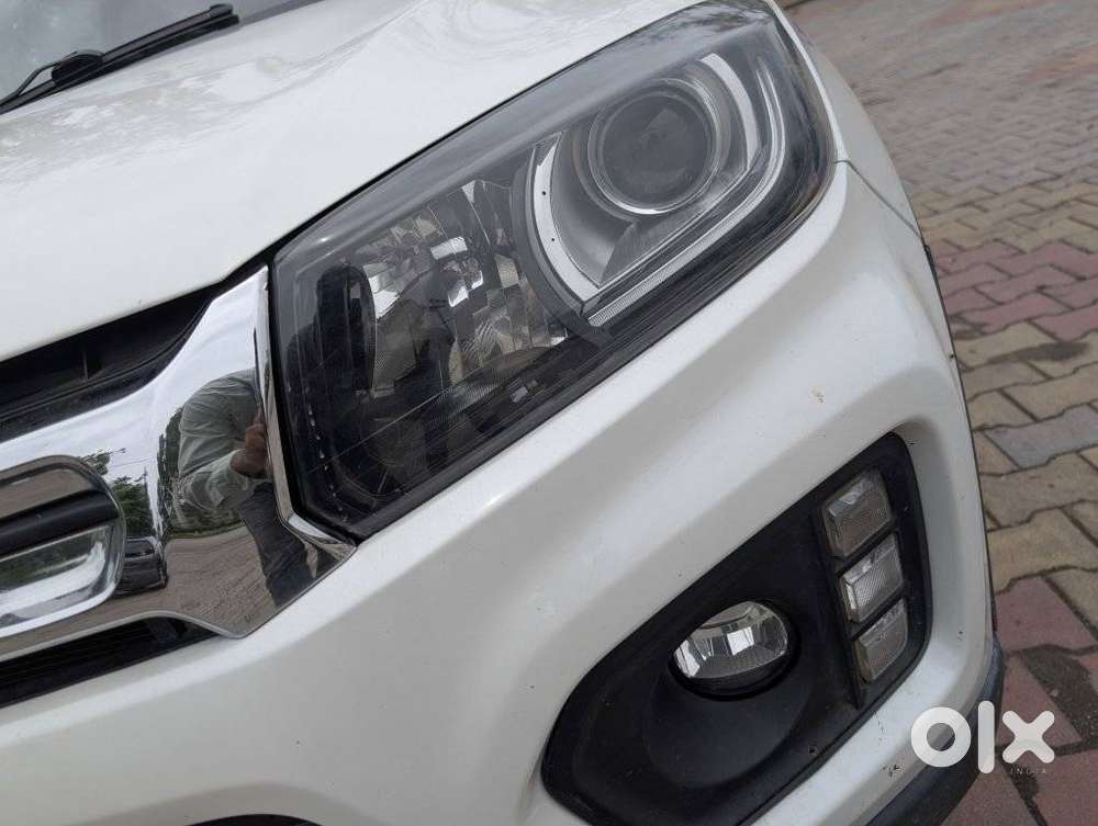 Maruti Suzuki Brezza 1.5 Lxi Smart Hybrid, 2020, Petrol