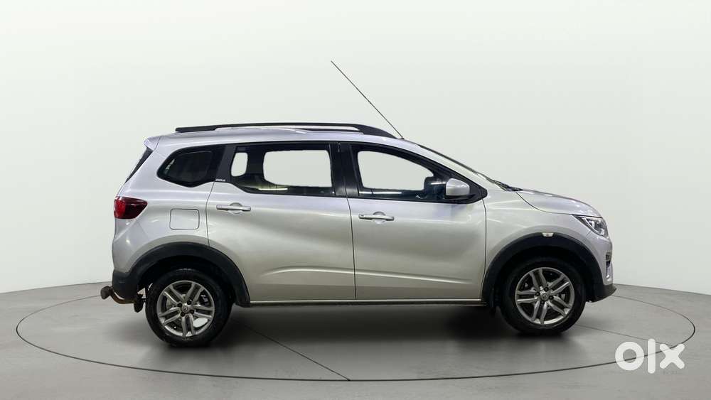 Renault Triber Rxz Easy-r Amt, 2020, Petrol