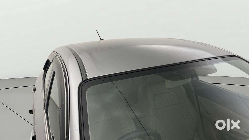 Maruti Suzuki Swift Dzire Zxi + Amt, 2022, Petrol