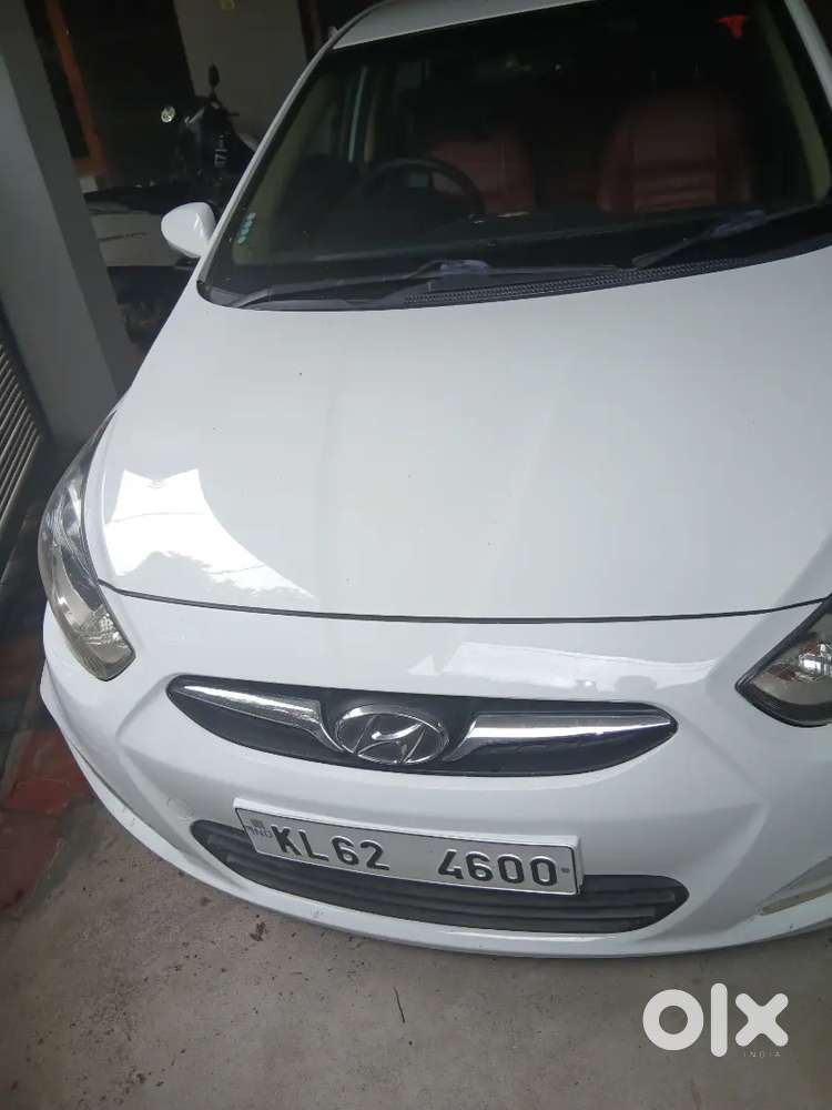 Hyundai Verna Crdi Sx 2011
