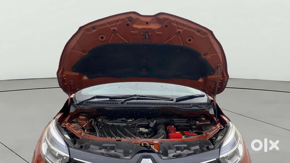 Renault Captur Platine Dual Tone Petrol, 2019, Petrol