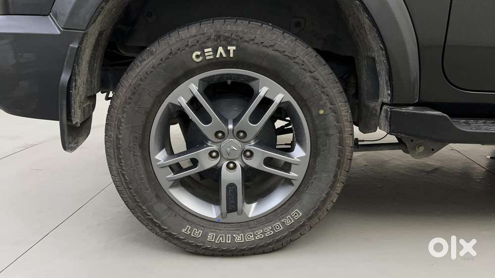 Mahindra Thar Lx Hard Top Petrol At Rwd, 2023, Petrol