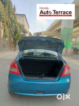 Maruti Suzuki Swift Dzire Lxi, 2012, Petrol