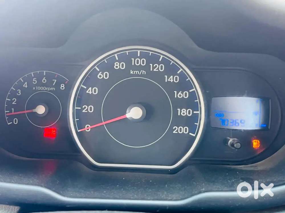 Hyundai I10 2012 Cng & Hybrids Good Condition