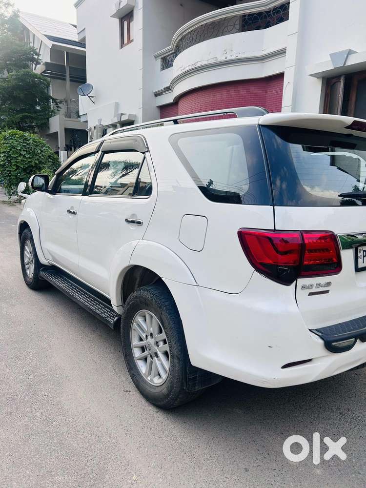 Toyota Fortuner 2011-2016 4x2 At, 2013, Diesel