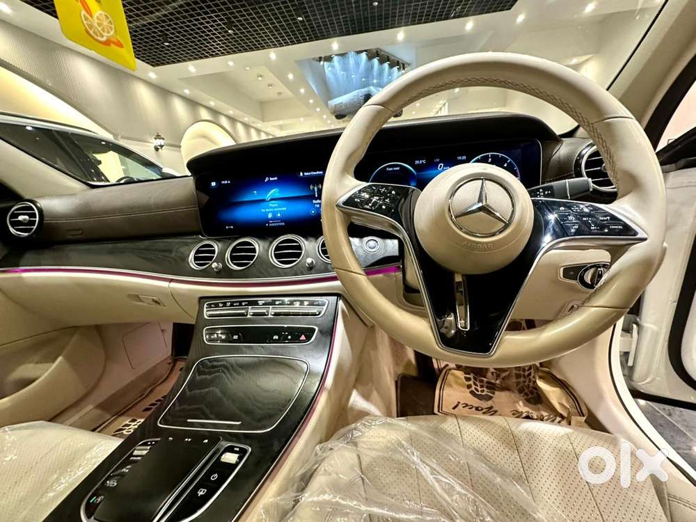 Mercedes-benz E-class 1.9 E220d Avantgarde, 2022, Diesel