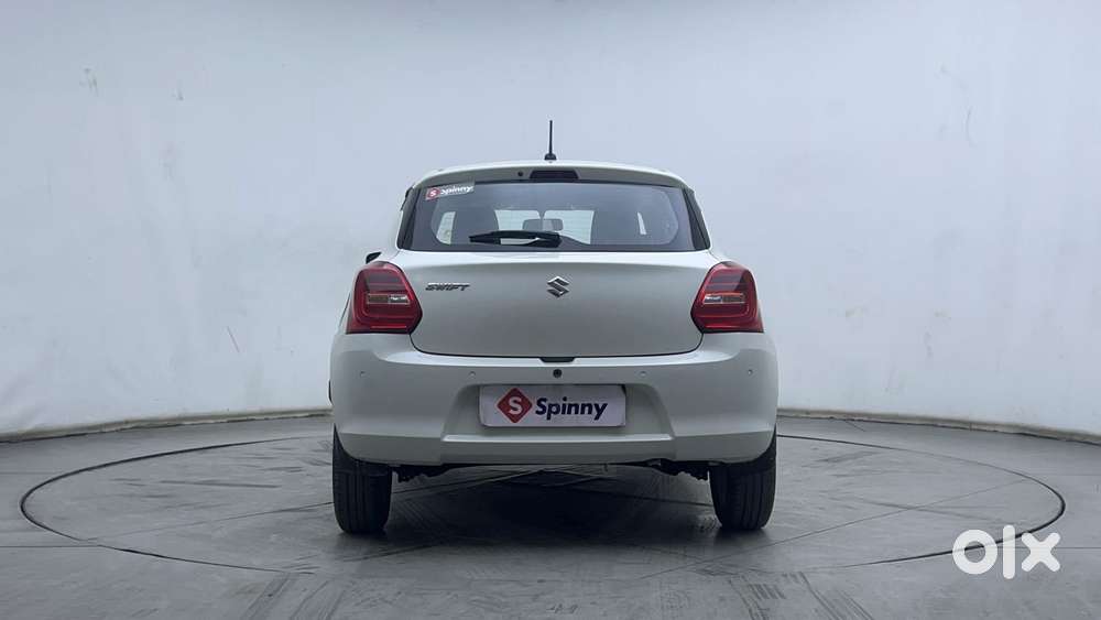 Maruti Suzuki Swift 1.3 Zxi, 2022, Petrol