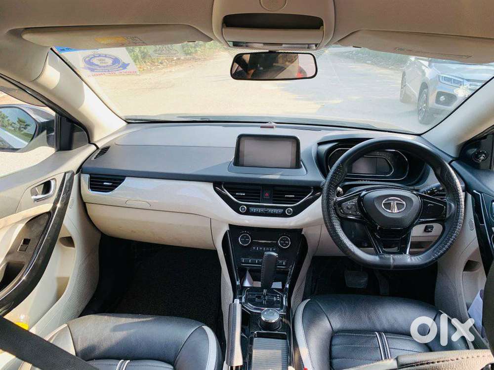 Tata Nexon Amt Xza Plus, 2020, Cng & Hybrids